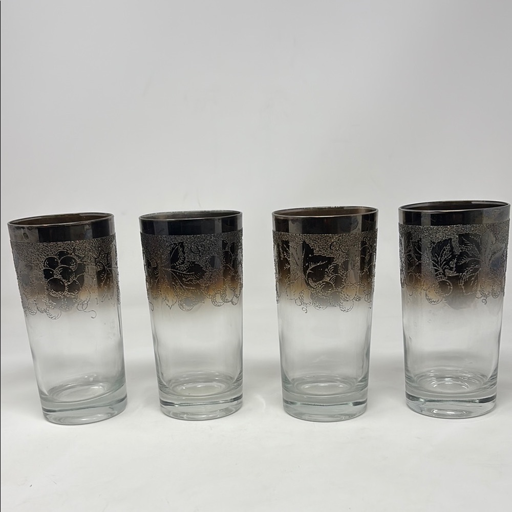MCM Set of 4 Vitreon Queens Lusterware Silver Fade Raised Grape Vines
